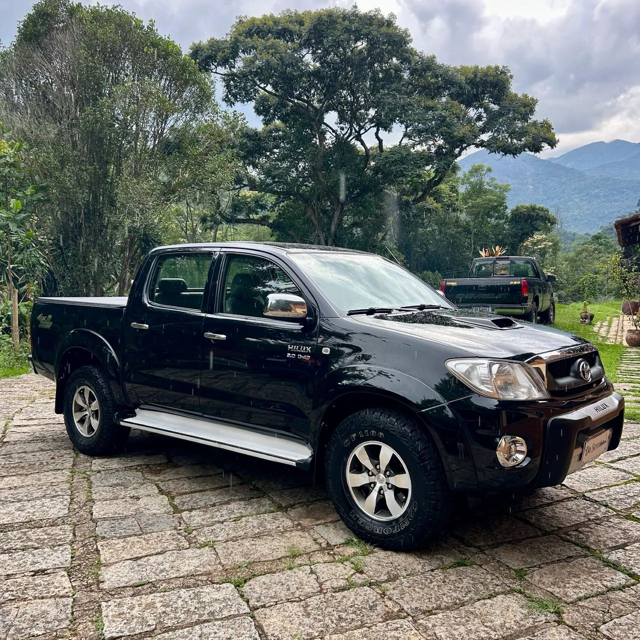 Toyota Hilux Hilux CD SRV D4-D 4x2 3.0 163cv TDI Dies 2010