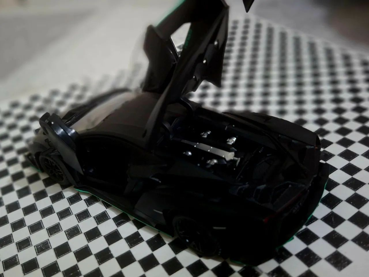 Miniatura 1/24 Lamborghini Veneno - Foto 5