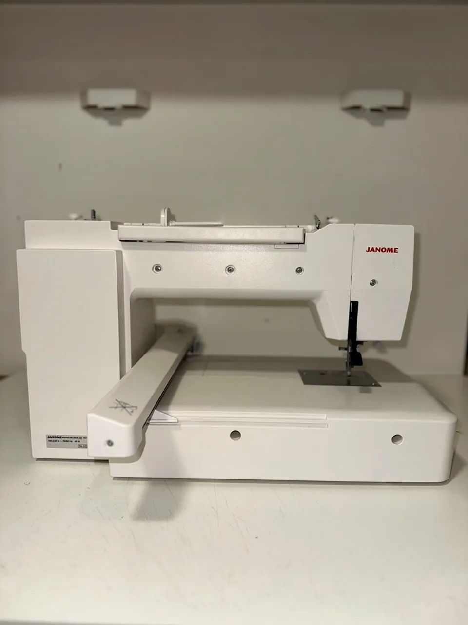 MÁQUINA DE BORDAR JANOME 550e - Foto 4