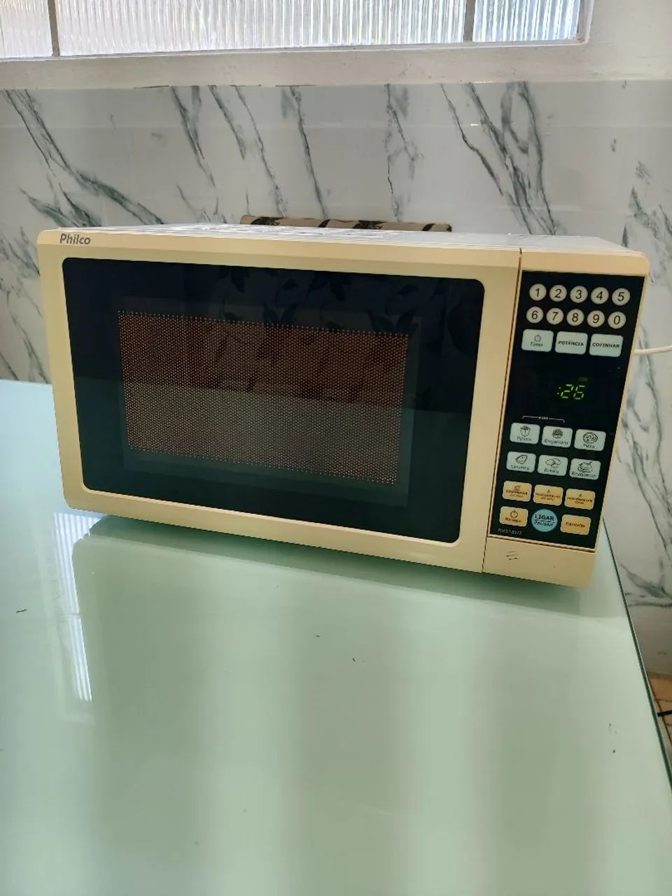 Microondas conservado, funcionando perfeitamente  - Foto 5