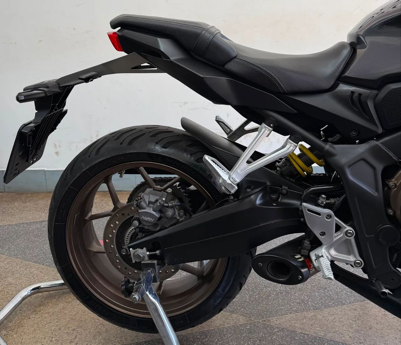 Honda CB 650R - Foto 5