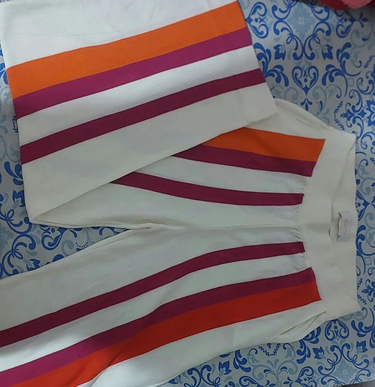 Calça Vivian e Furrier 