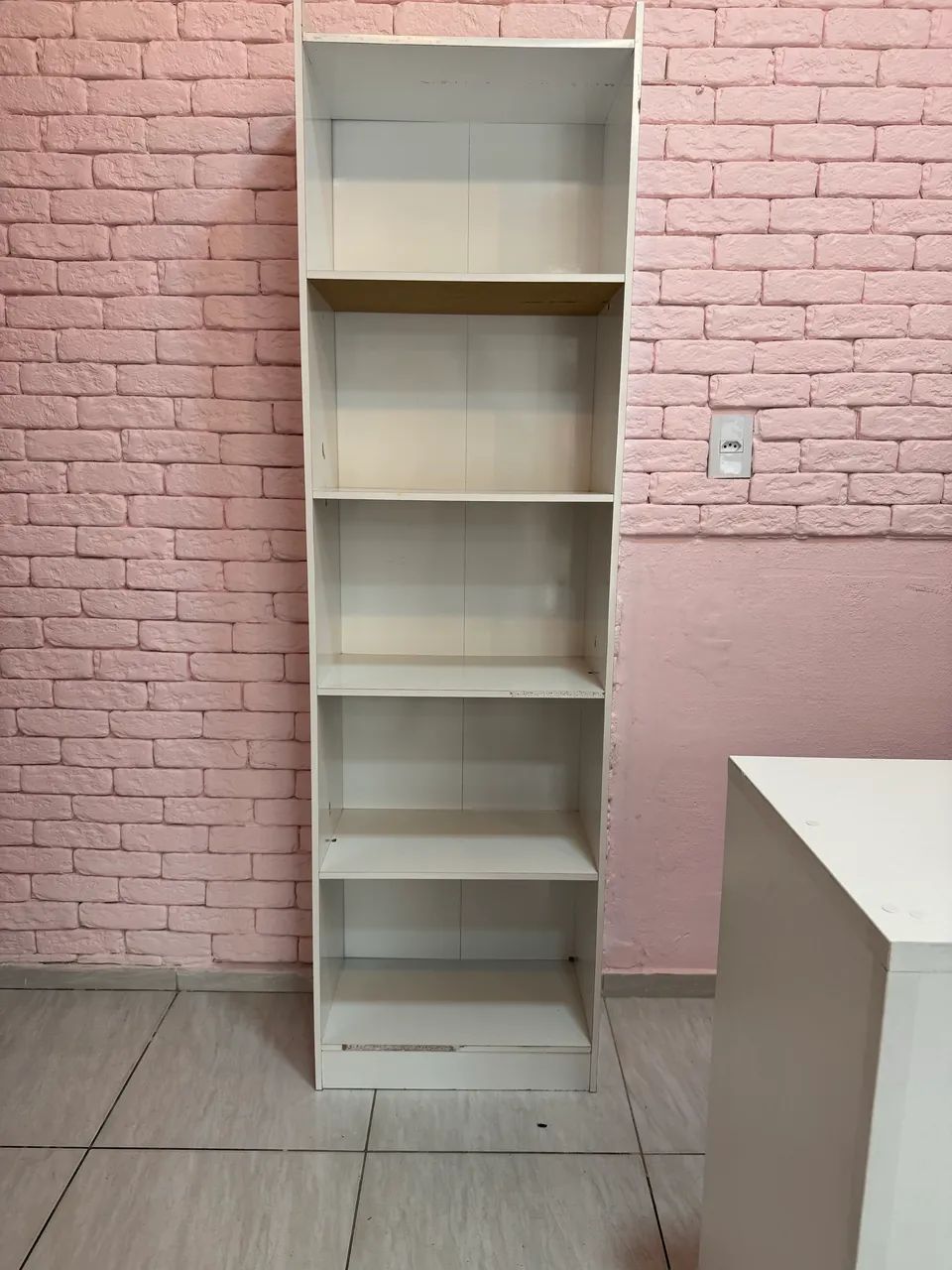 Vende-se Prateleira Expositor MDF