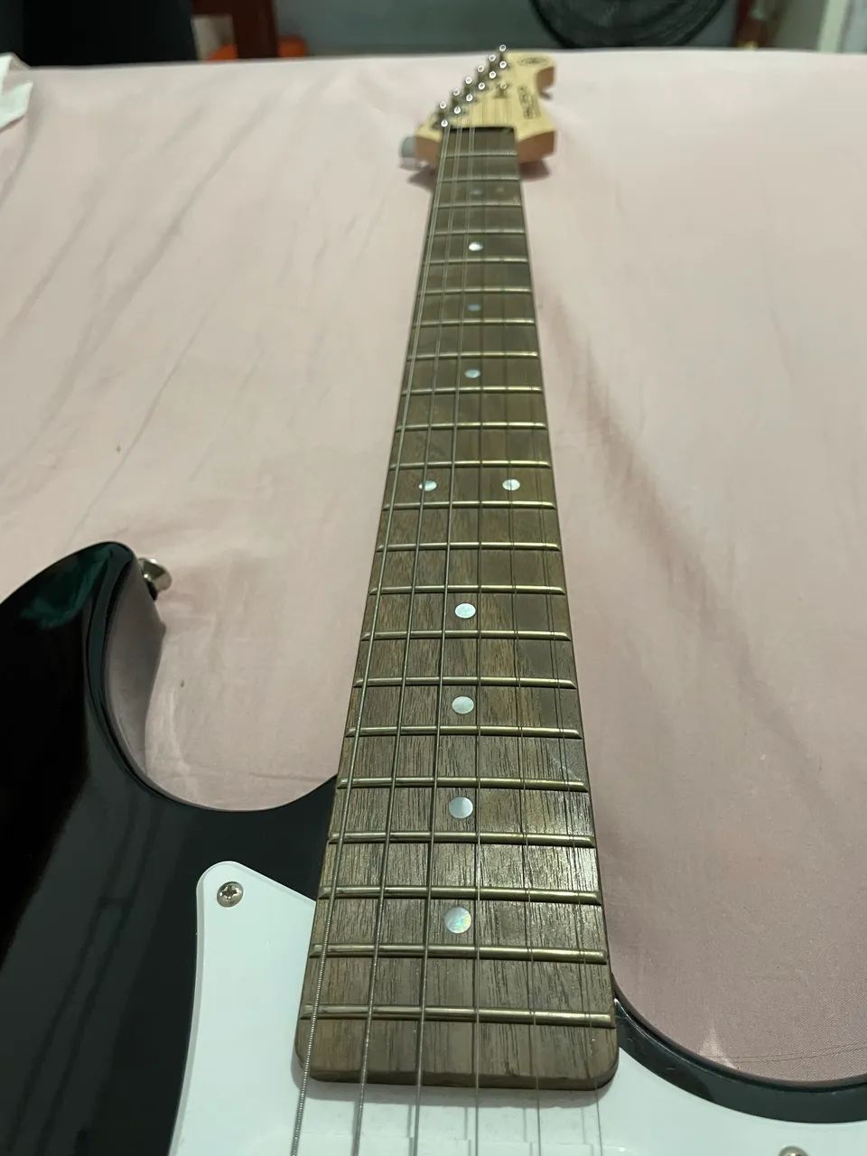 Guitarra Yamaha Pacífica 112J  - Foto 5