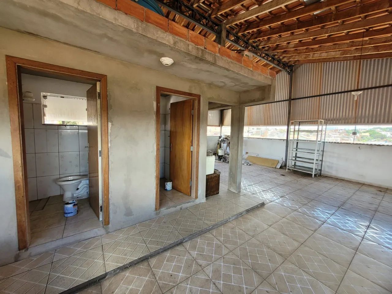 4 casa e área de lazer em Sorocaba próximo do shoping cidade e havam 570  mil - Foto 3