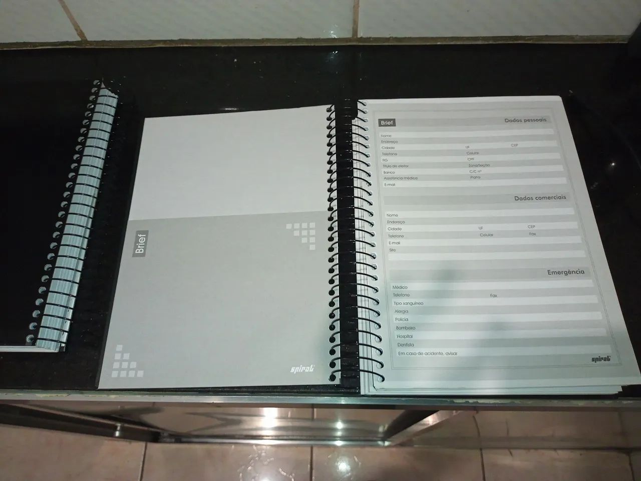 2 Cadernos Escolares de 320 Folhas - Foto 3