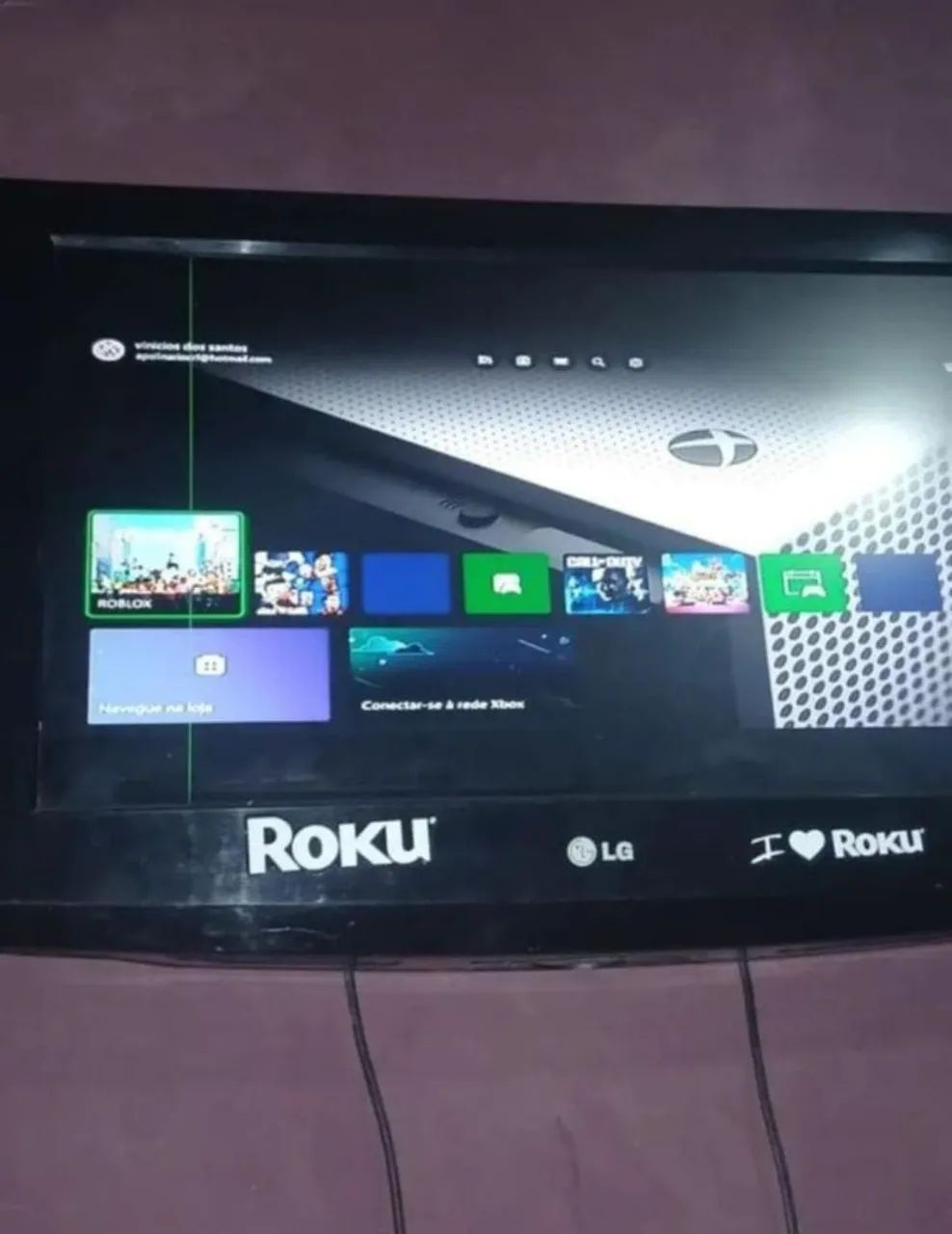 A TV está com uma linha na tela e funciona normalmente. - Foto 4