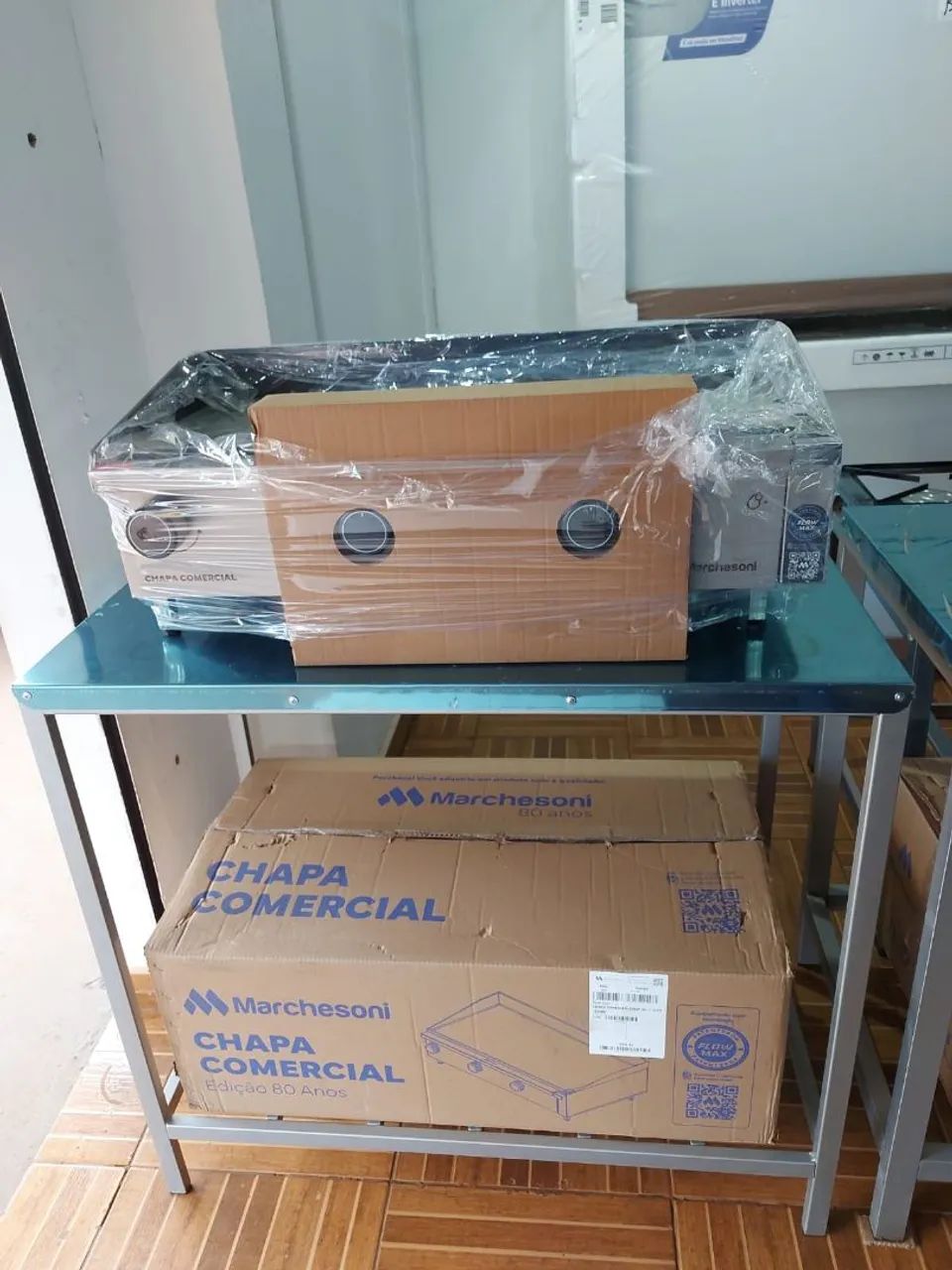 Buffet, Forno ,Chapa ,Mesas inox  - Foto 5