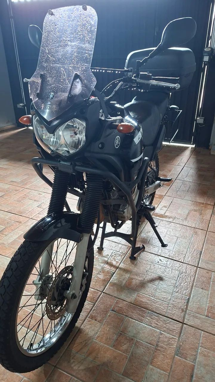 Tenere 250 - Foto 2