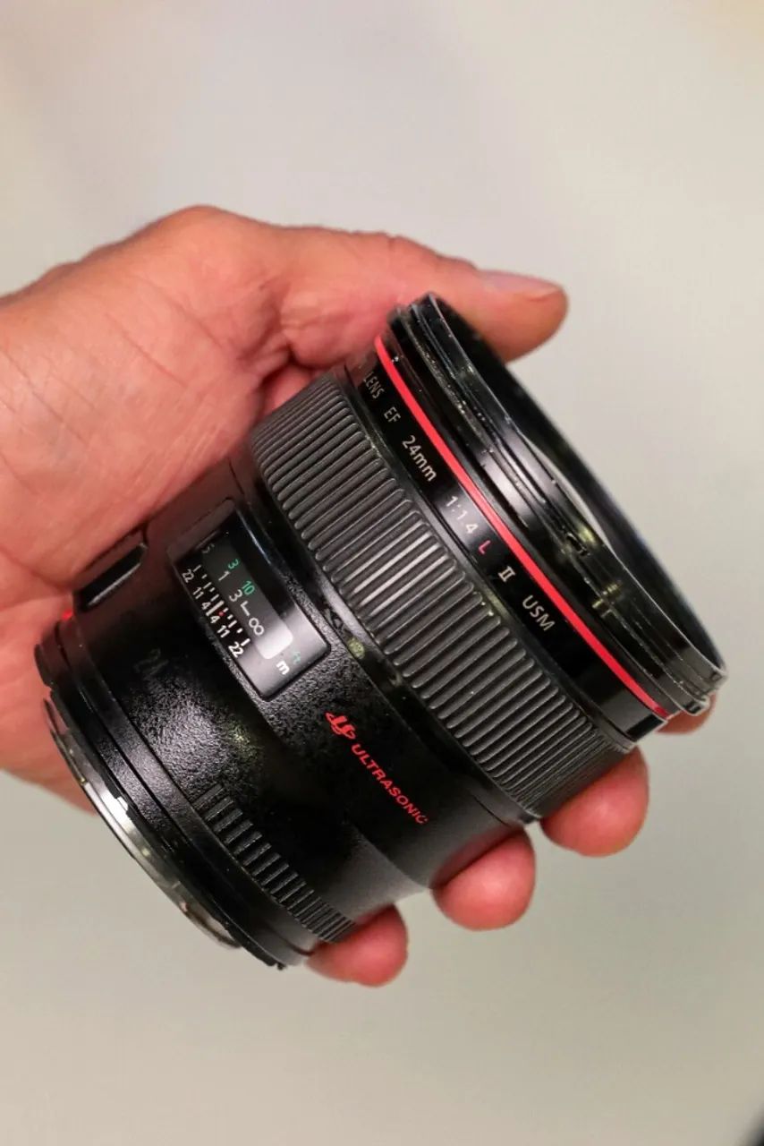 Lente Canon EF 24mm f/1.4 L II USM - Usada - OPORTUNIDADE - Foto 4