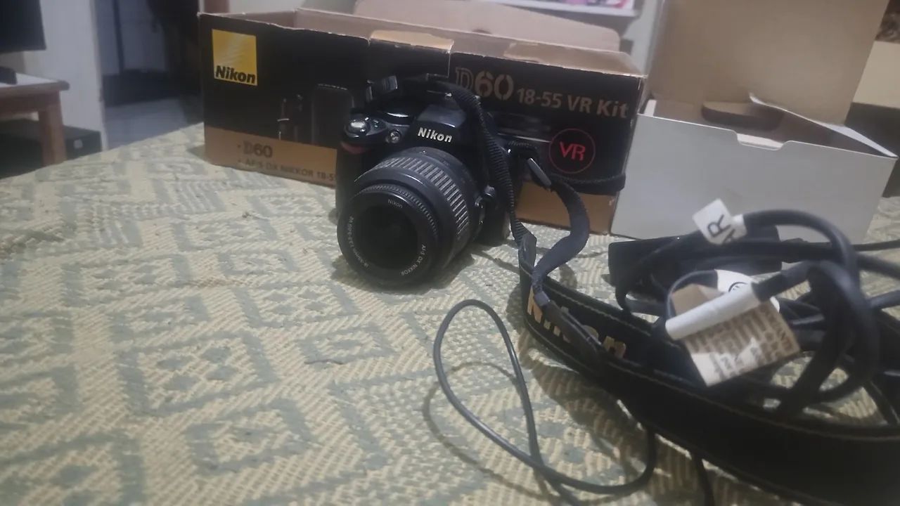 Nikon D60 18-55 VR