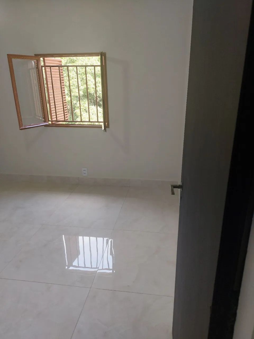 alugo sqs 403 03 quartos  - Foto 4