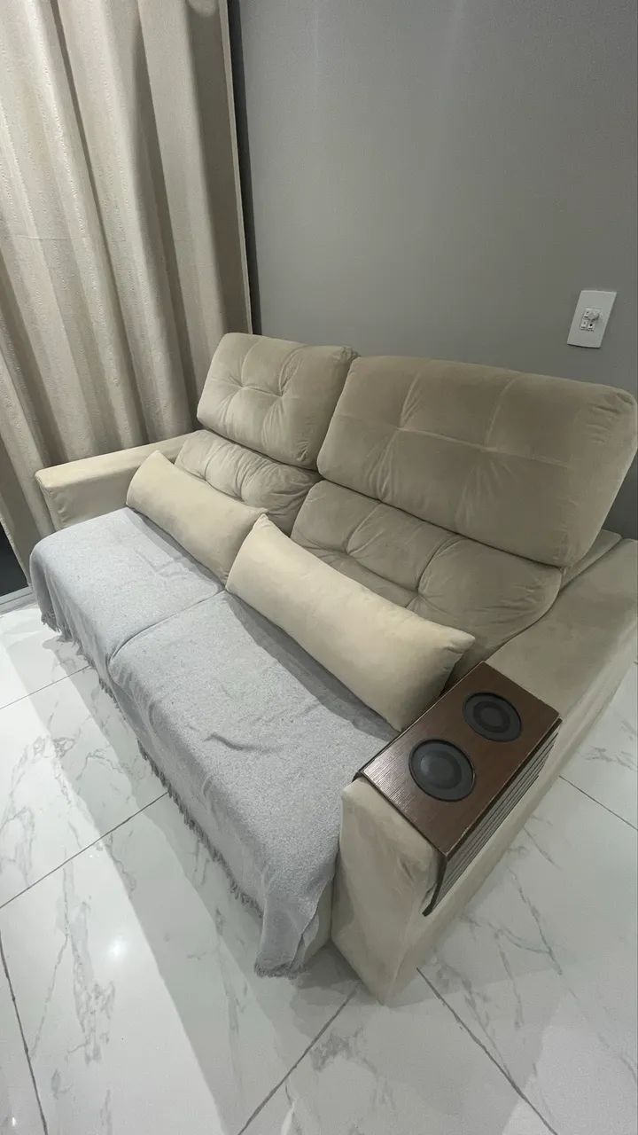 Sofá retrátil 
