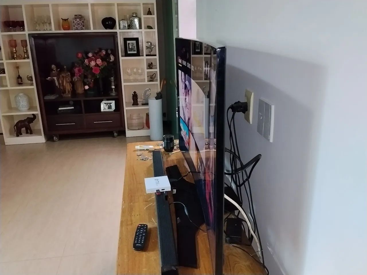 Smart TV Samsung 48" Curva - Perfeito Estado - Foto 4
