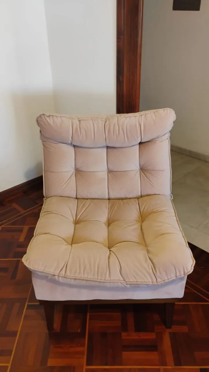 Poltrona Rose em ótimo estado - Foto 2