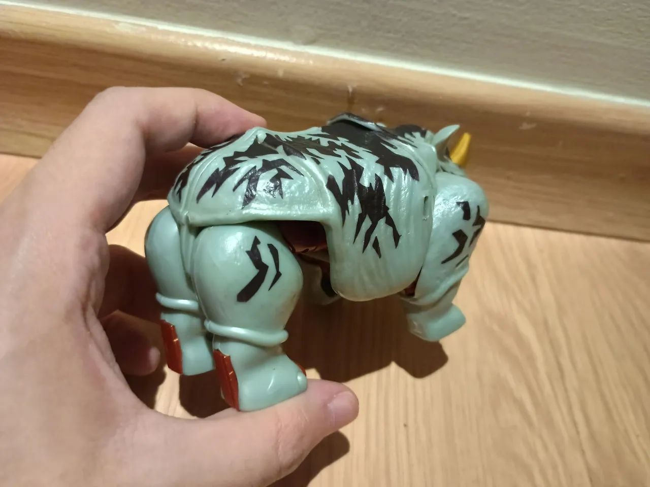 Boneco rhinox Transformers beast wars hasbro  - Foto 5