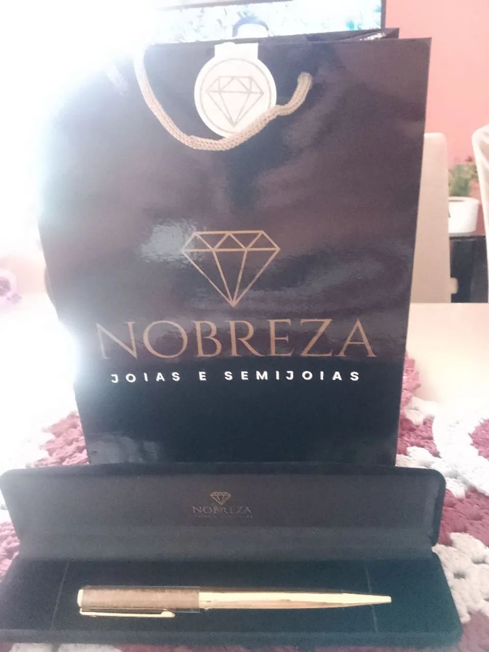 Caneta A nobreza Crown Nova nunca usada R$ 100,00 ótimo para presente - Foto 2