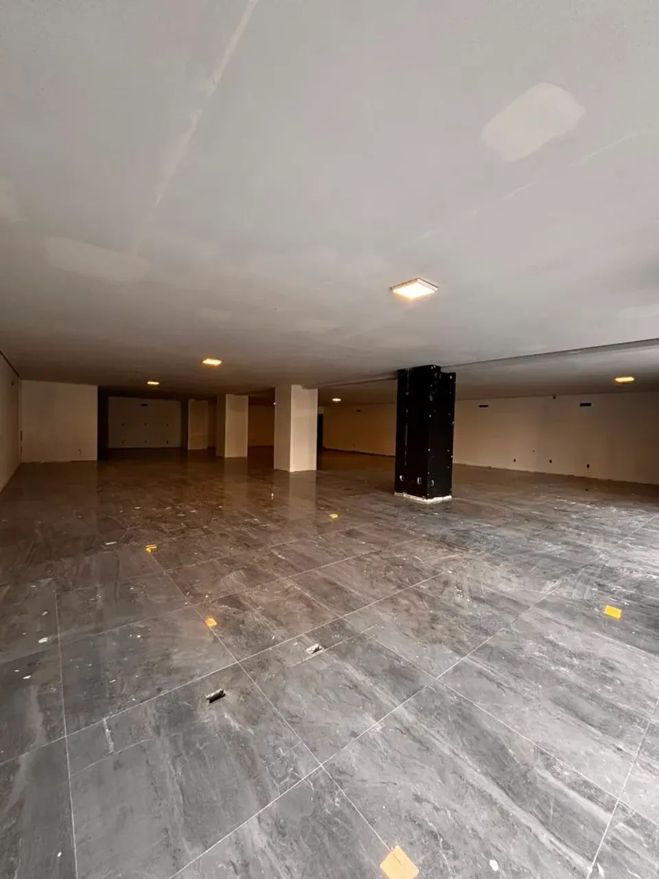SALA COMERCIAL AMPLA COM 350M² COM POSSIBILIDADE DE AMPLIAR O ESPAÇO!!! - Foto 5