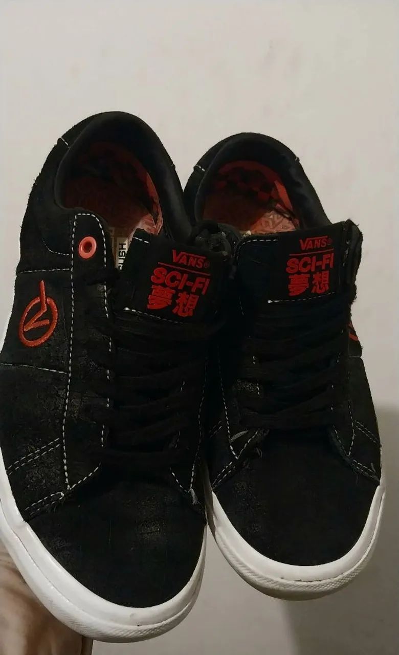 Tênis Vans Skate Sid SCI-FI Fantasy black Número 40 - Foto 3