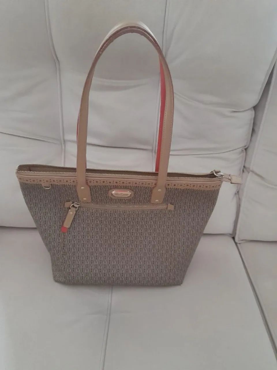 Bolsa Victor Hugo