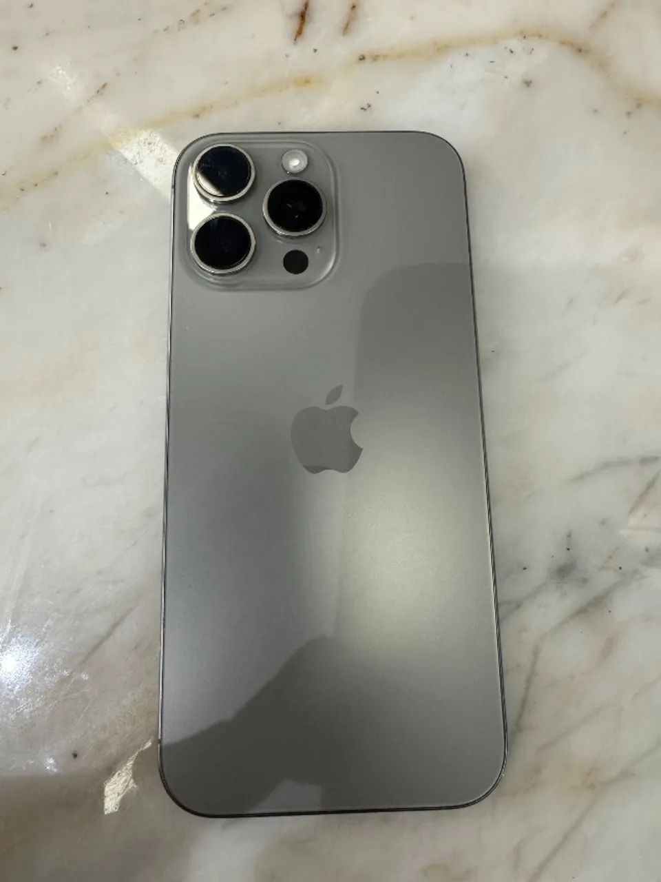 iPhone 16 Pro Max 256GB - Impecável, sem marcas - Com Caixa - Foto 2