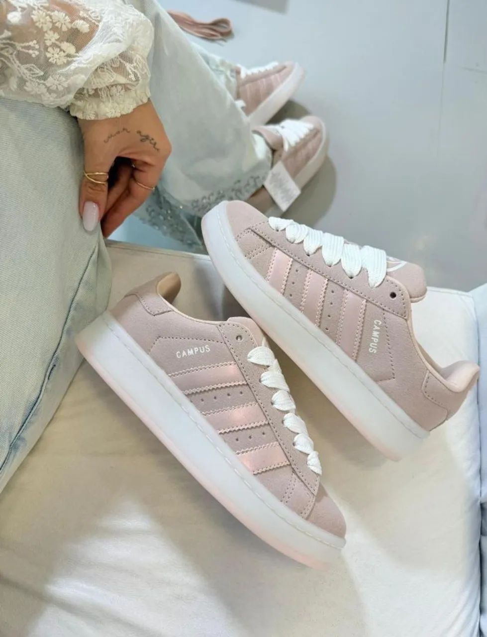 Tênis Adidas Campus camurça 