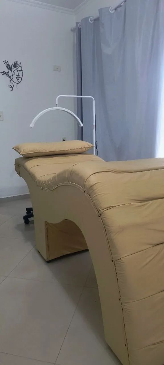 Maca estética para extensão de cílios e sobrancelhas cor marfim 