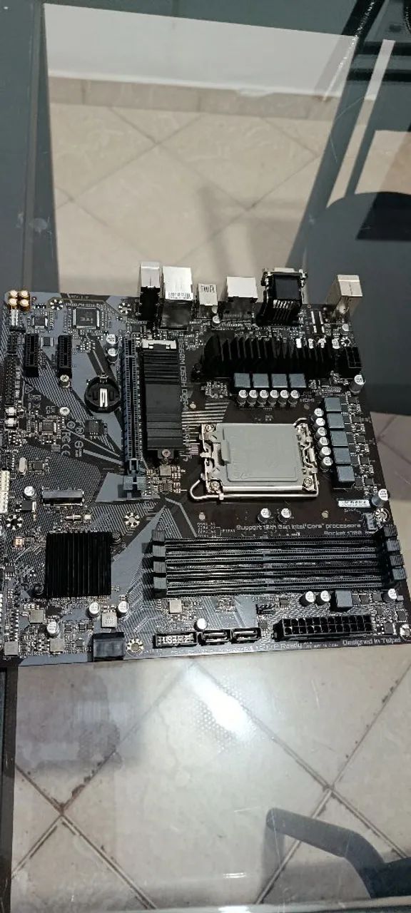 placa mãe gigabyte b660m ds3h lga1700 ddr4