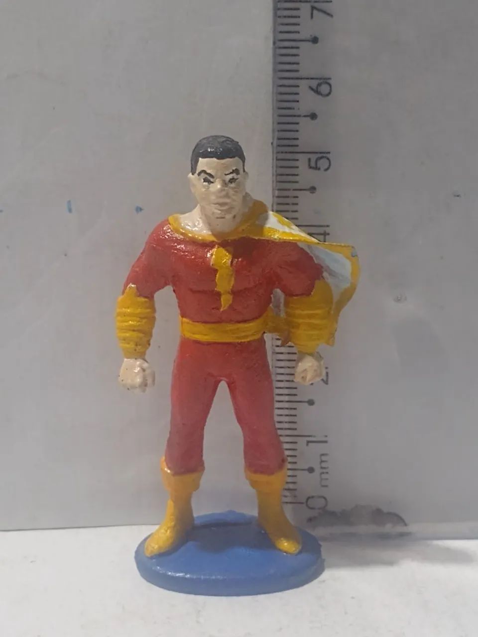 CAPITÃO MARVEL - PLÁSTICO  - Foto 5