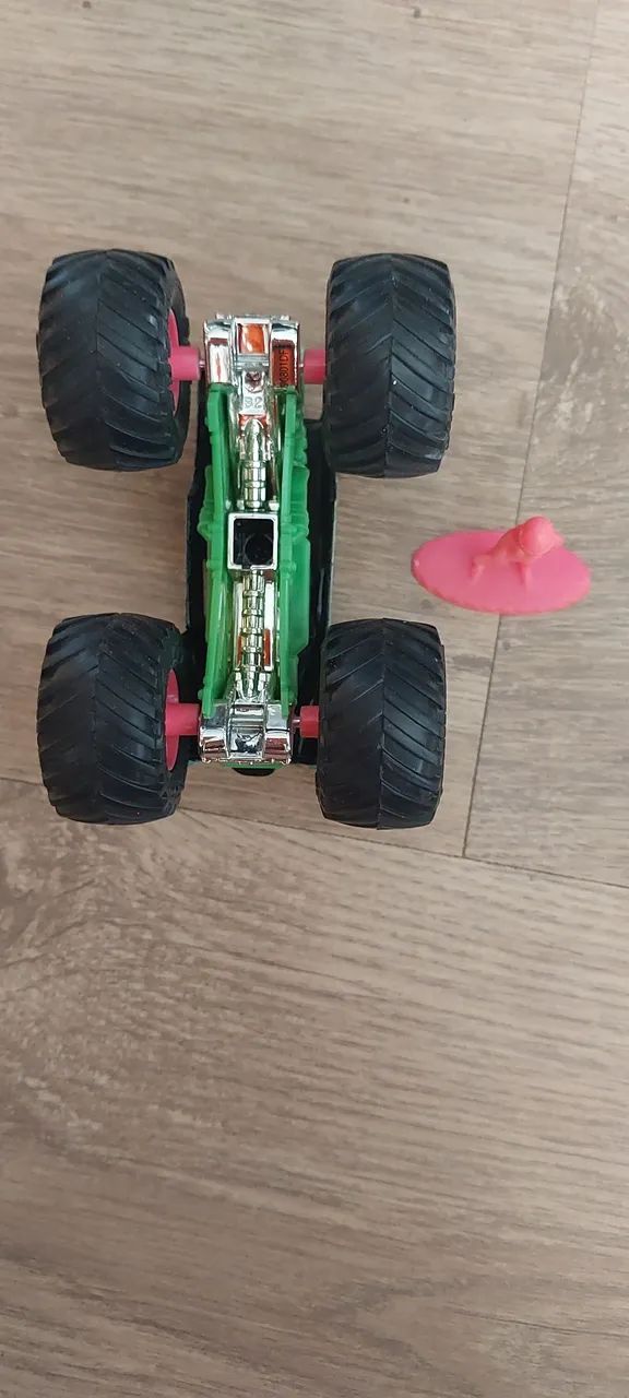 Monster Jam Grave Digger - Foto 3