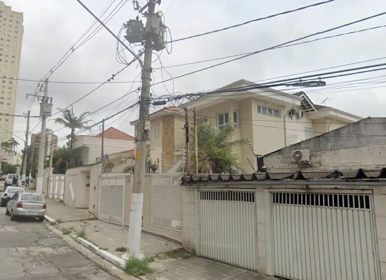 Casa comercial na Rua Baceúnas, 154  360 m² - Foto 2