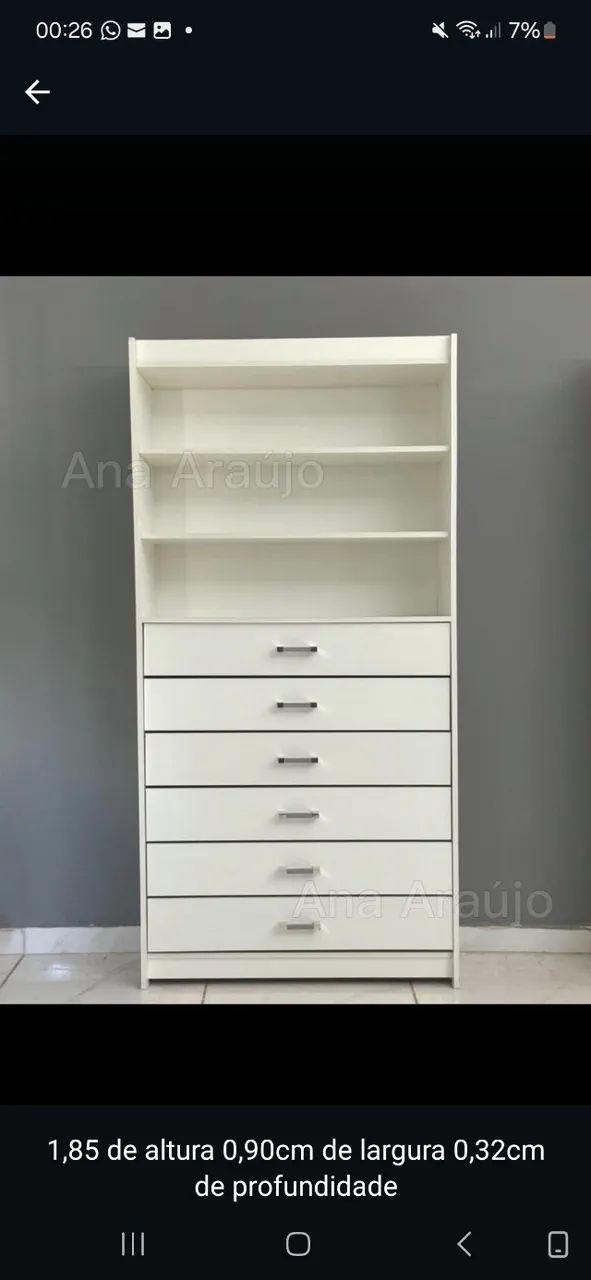 Gaveteiro com gavetas 