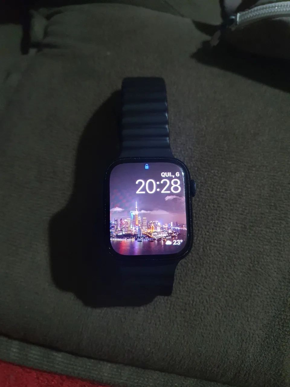 Apple watch 8s GPS 