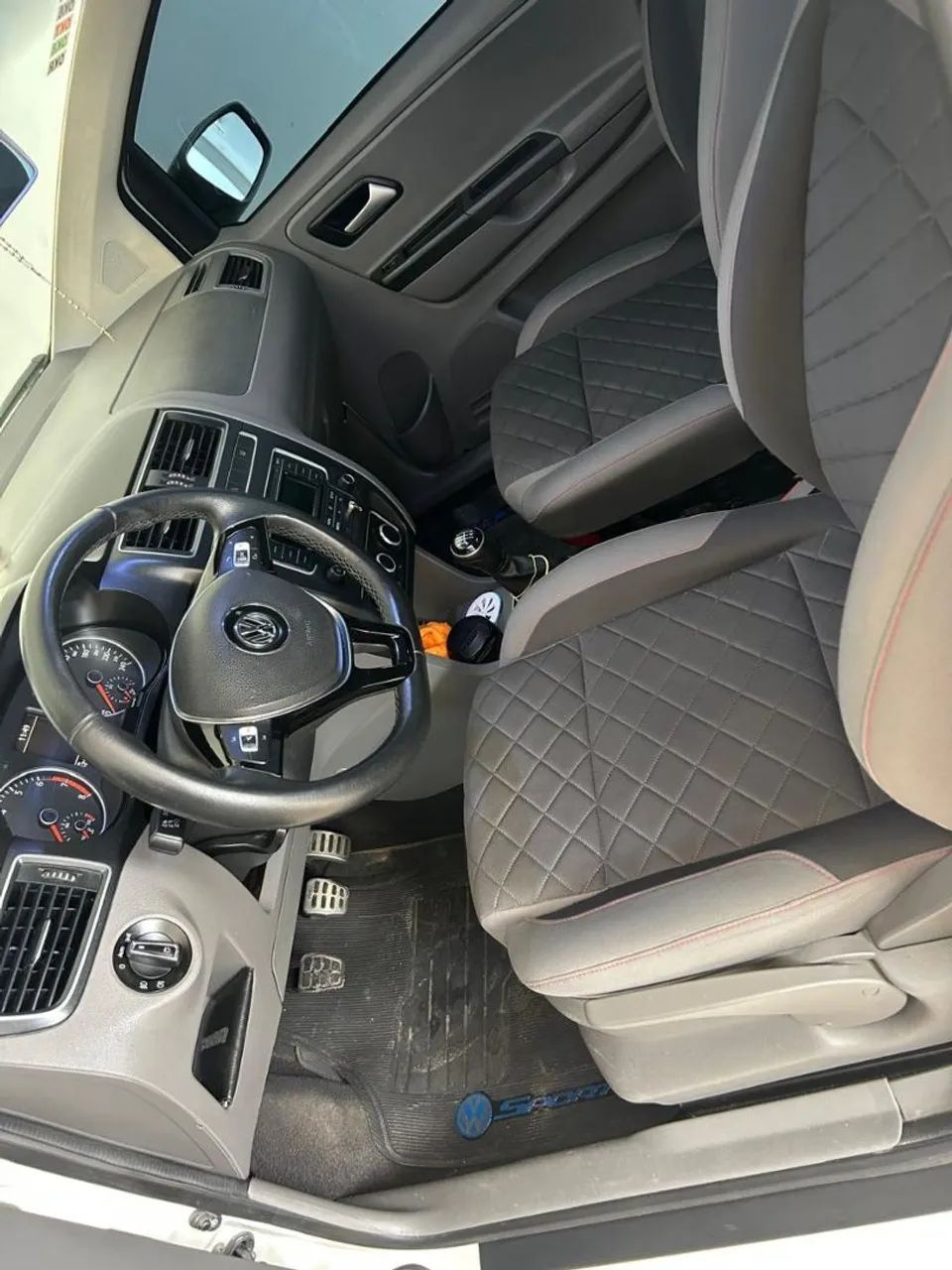 Volkswagen Fox Highline 1.6 Flex 16V 5P 2016 - Foto 5