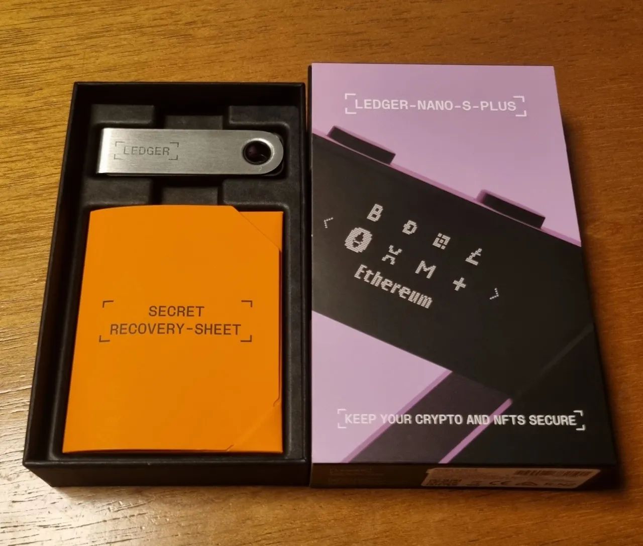 Ledger Nano S Plus - Na Caixa Original Completa (Resetada) - Foto 2