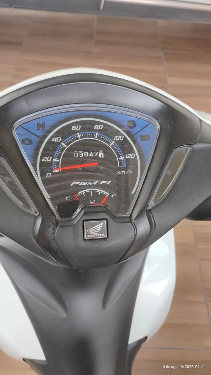 Moto novíssima  - Foto 2