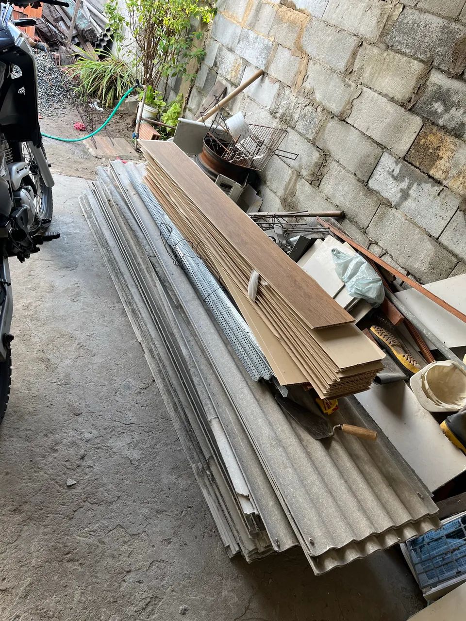 Vendo 36 telhas deternite 