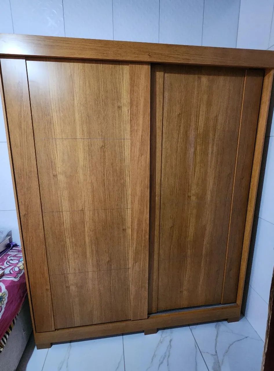Guarda-roupa 100% MDF