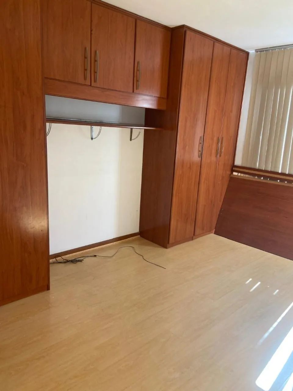 Wardrobes64962153223299125