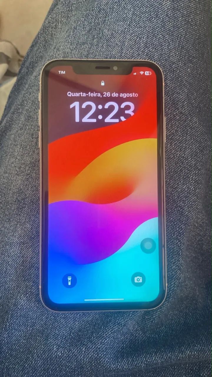iPhone XR 