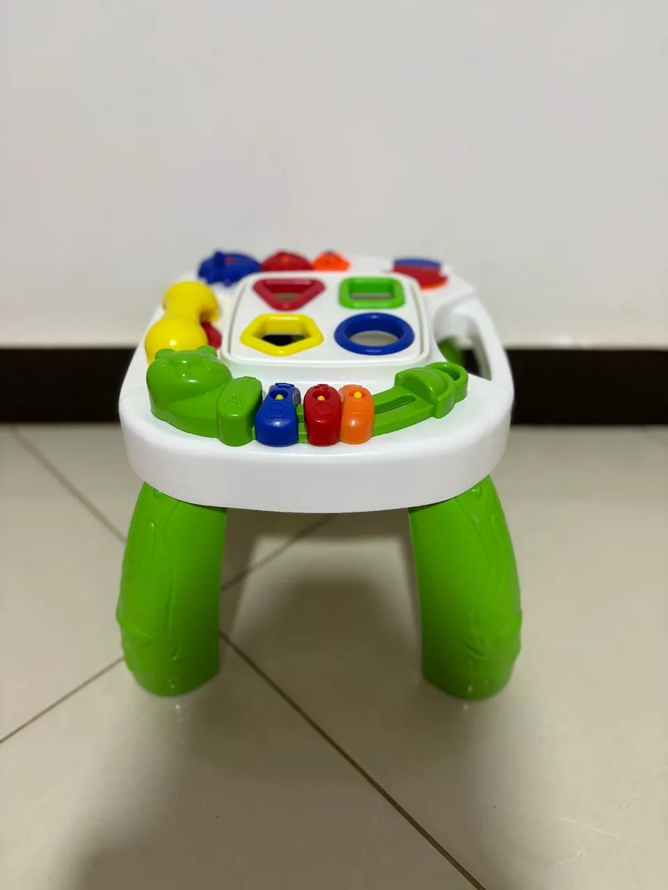 Mesinha didática infantil