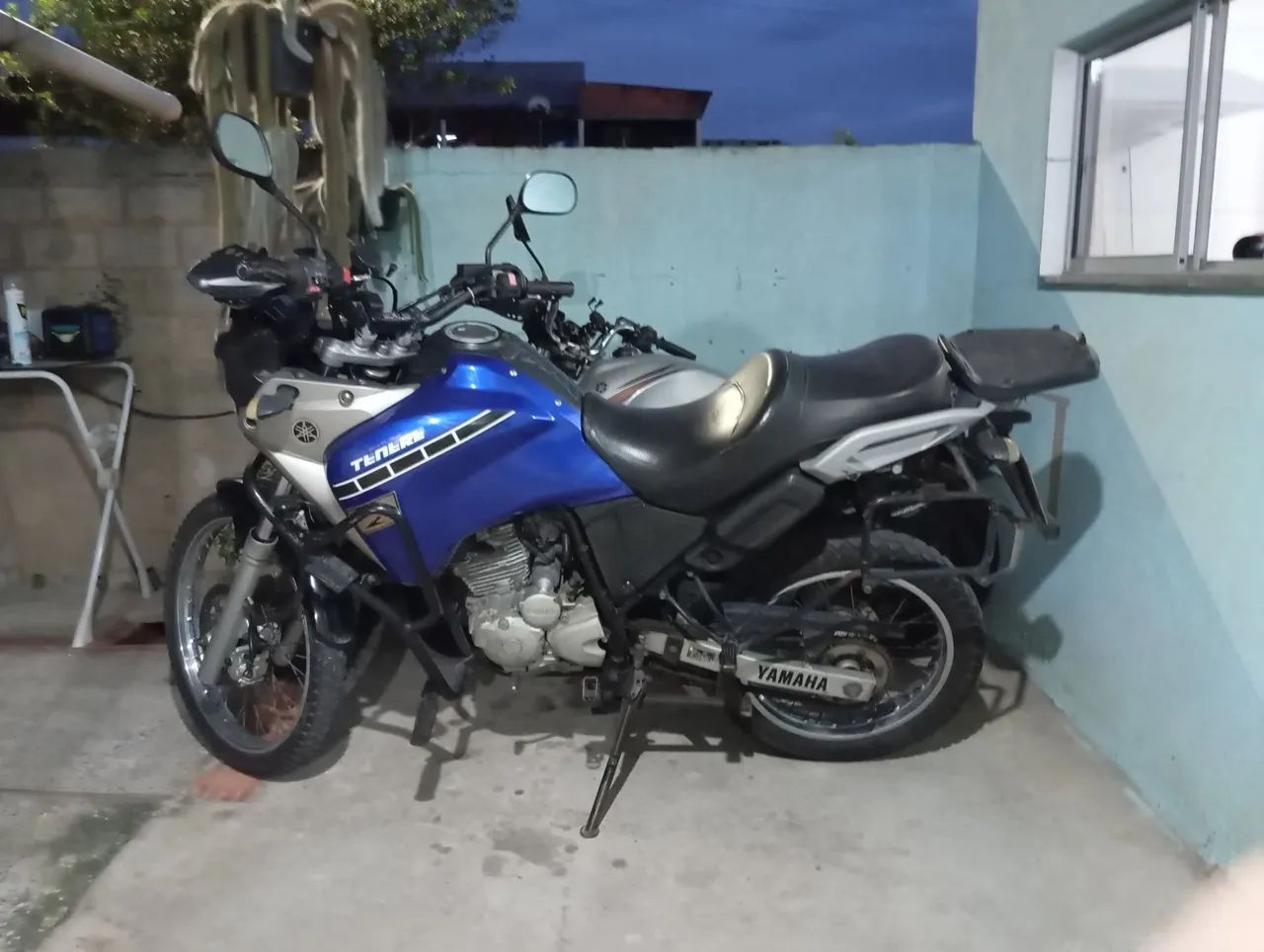 Tenere 250 