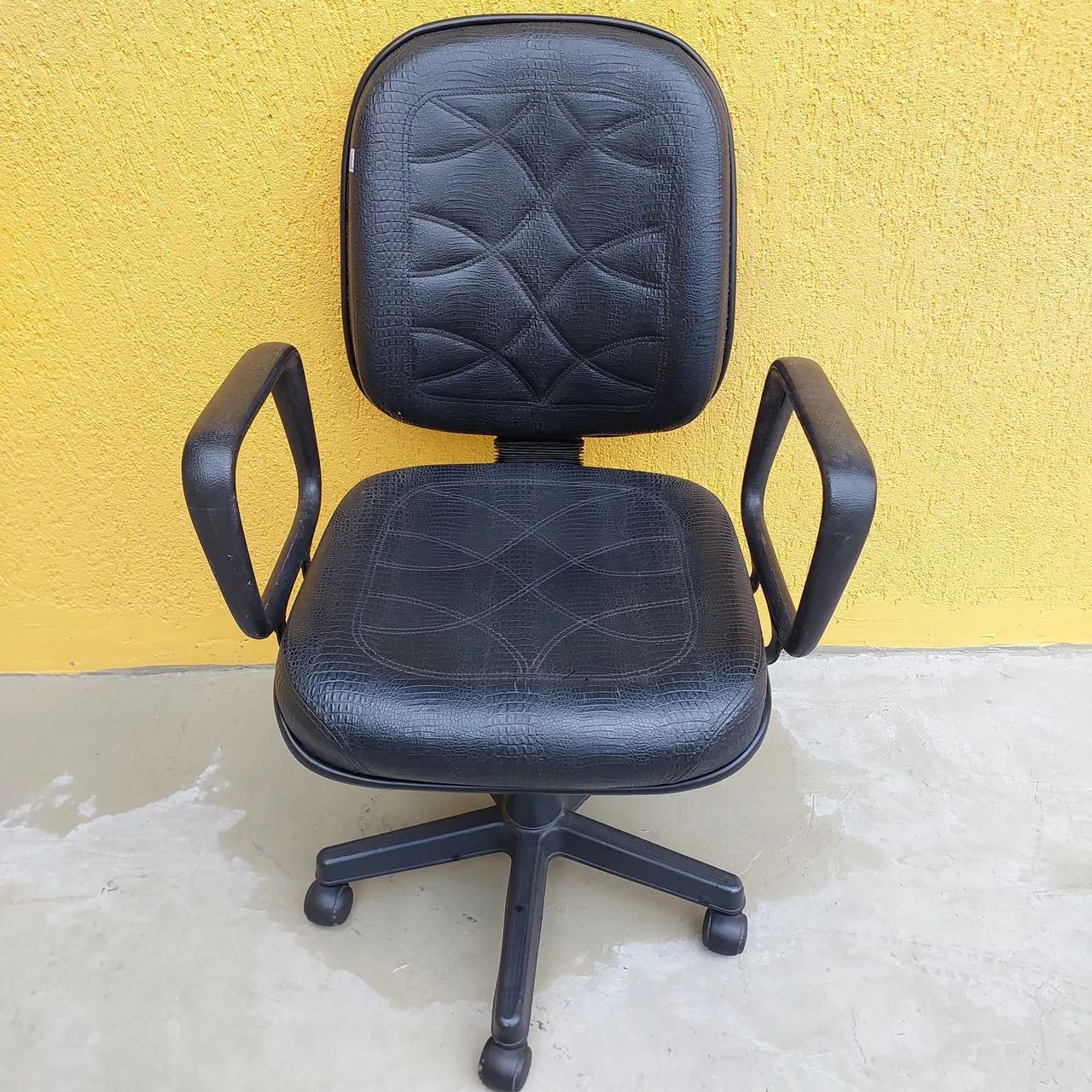 Cadeira escritorio com braços  - Foto 3