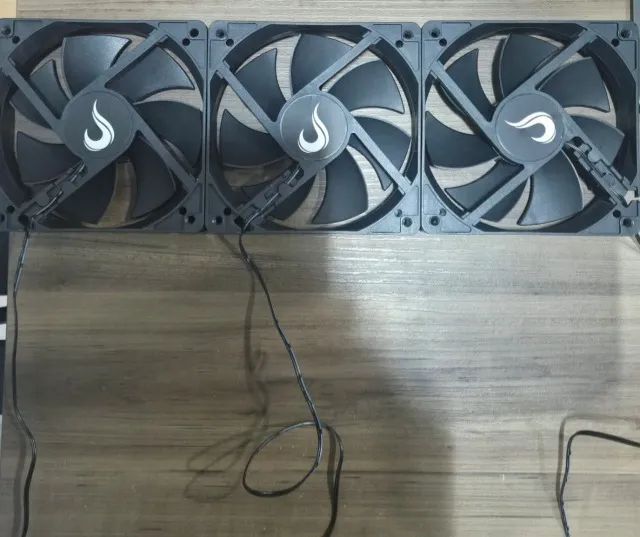 Kit com 6 fans (RGB) - Foto 2