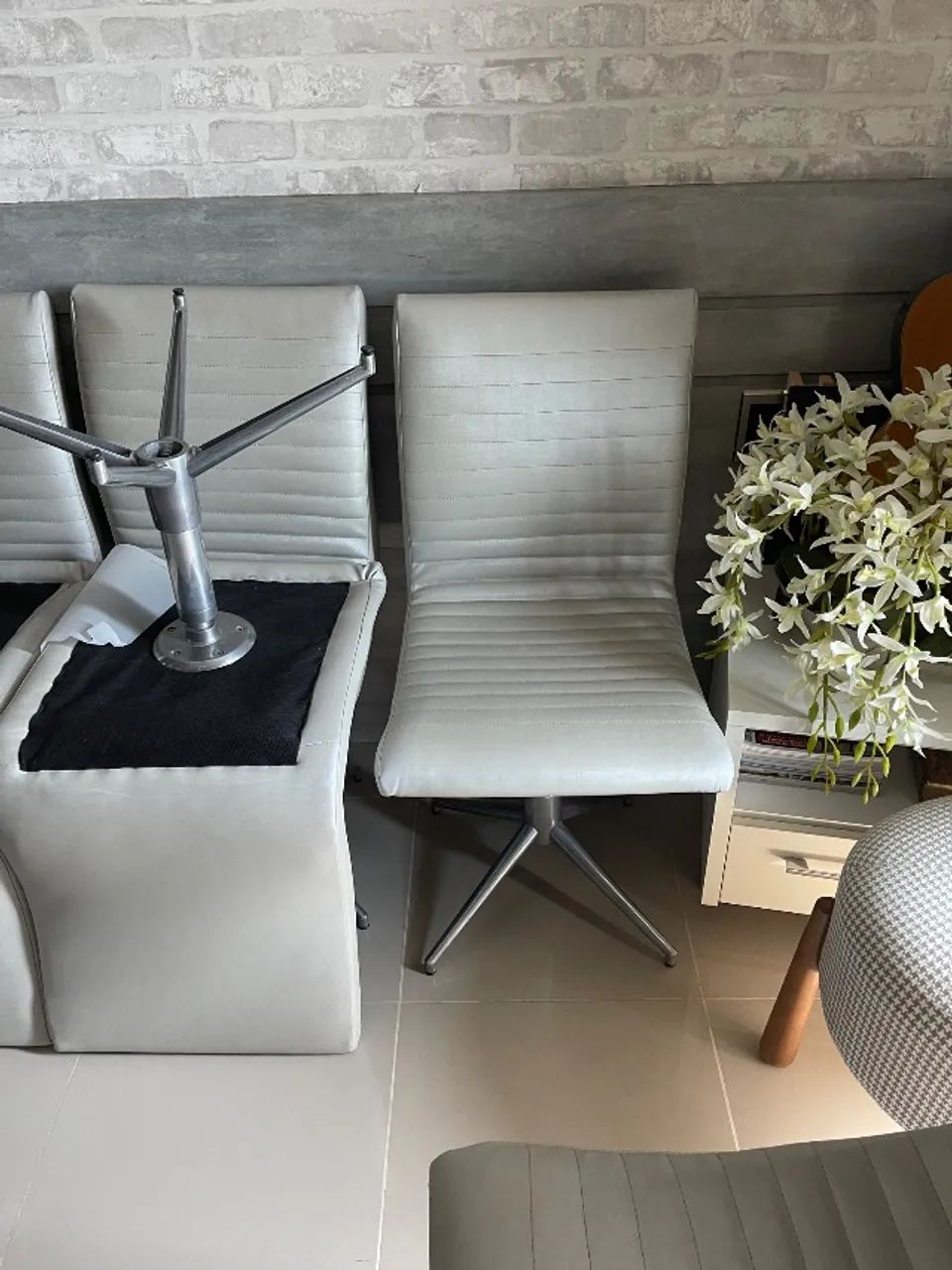 Cadeira de mesa de jantar, conjunto de bau antigo - Foto 3