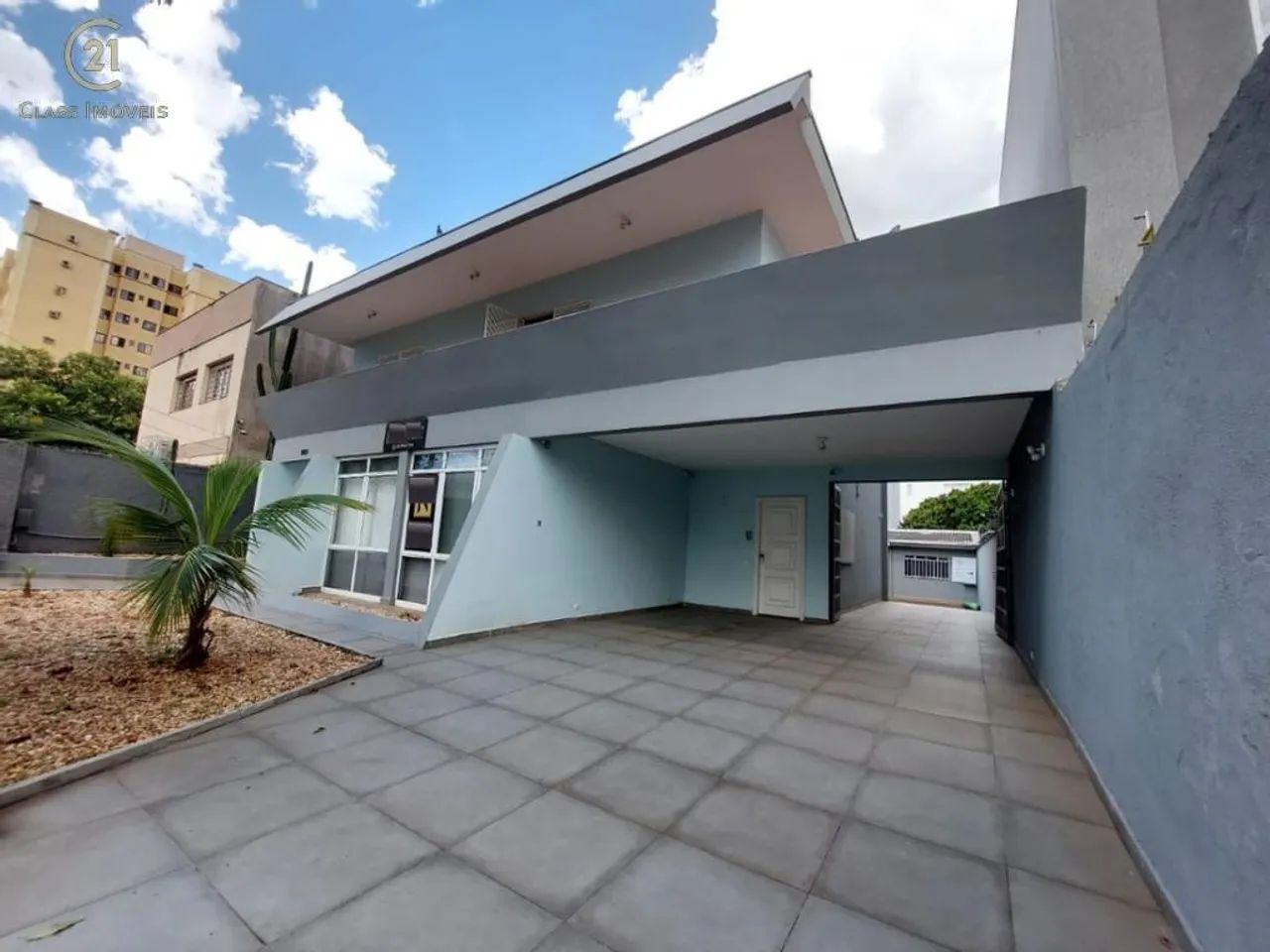 Casa à venda em Londrina, Centro, com 4 quartos, com 400 m² - Foto 2