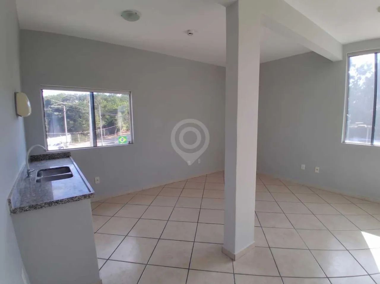 Sala : / Comercial / Jardim Santa Filomena