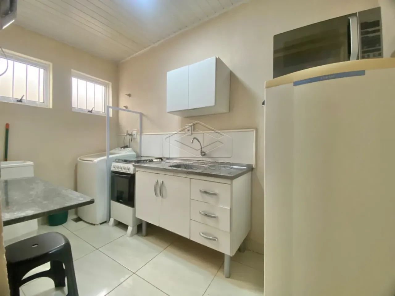 Apartamento Kitnet em Jaú - Foto 2