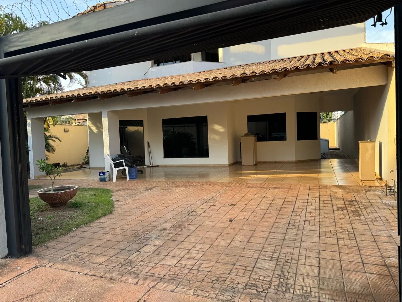 Alugo casa - ARSE 41 (404 Sul)