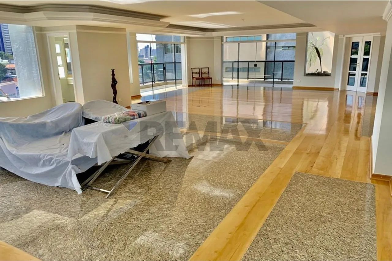 4 suítes e 4 garagens - Foto 4